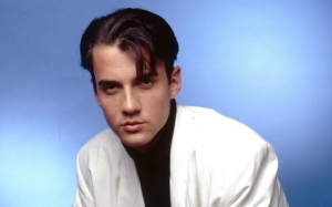 Penyanyi Lagu ‘A Shoulder To Cry On’, Tommy Page Meninggal Dunia