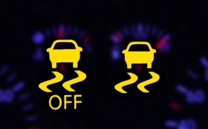 Fahami fungsi butang Traction Control System(TCS) di kereta anda