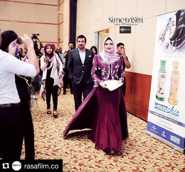 300 Unit Album Terbaru Datuk Siti  Nurhaliza  Habis Ditempah 