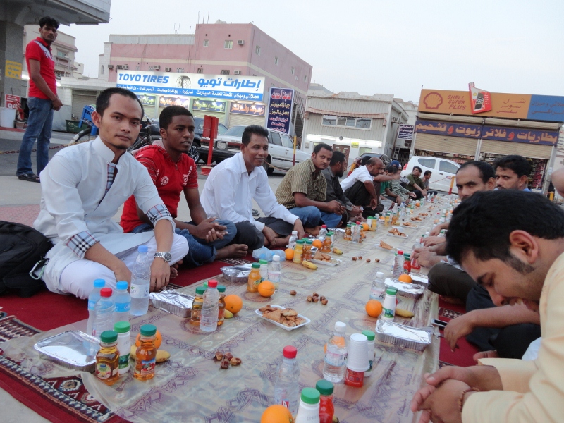 acara iftar ramadan