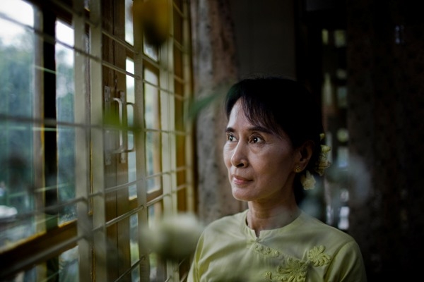 aung san suu kyi myanmar dipenjarakan