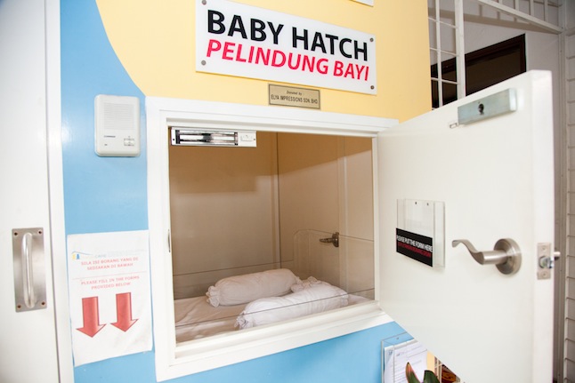 baby hatch tempat buang bayi luar nikah