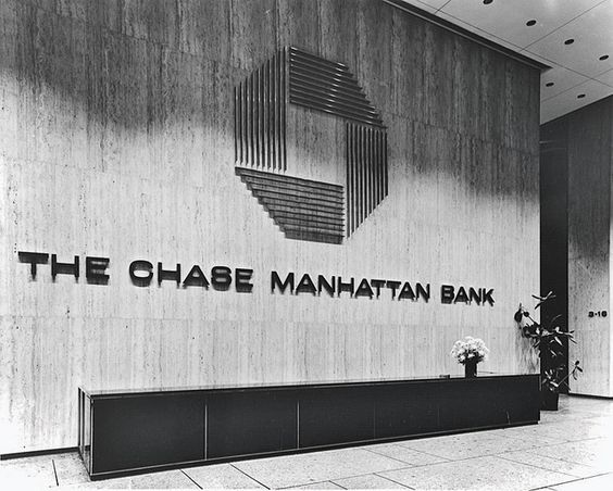 bank chase manhattan digodam oleh tom anderson myspace