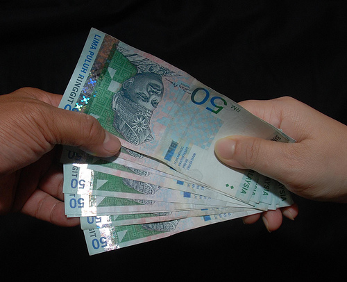 Ini Caranya Menuntut Hutang Bawah RM5000 Melalui Sistem Undang 