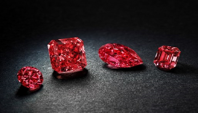berlian merah batu paling mahal di dunia