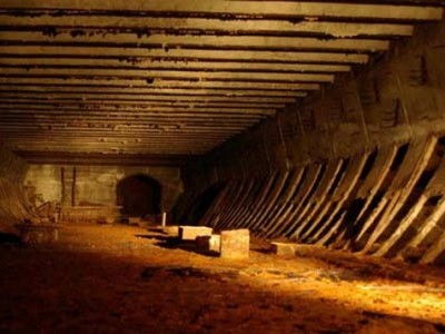bilik bawah tanah yang dibina