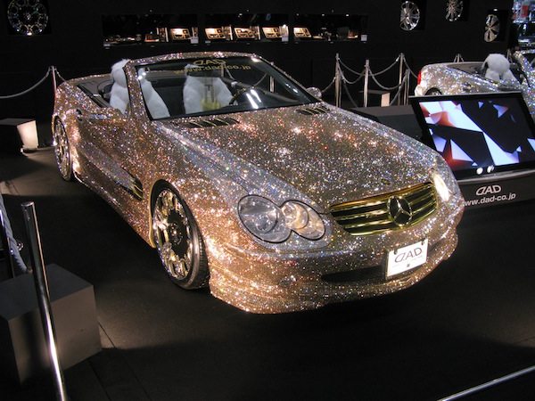 dubai gold car