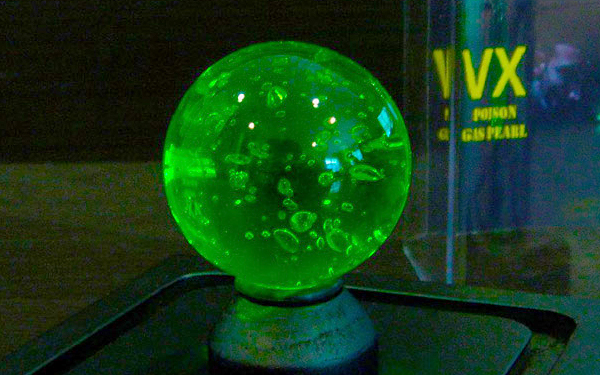 gas vx warna hijau