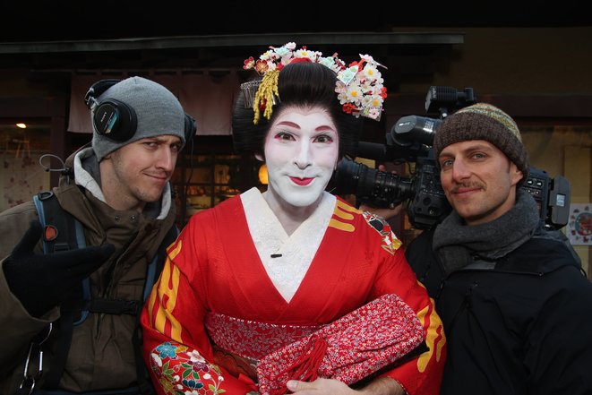 geisha lelaki masih wujud