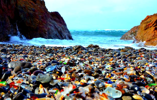 glass beach california pantai kaca