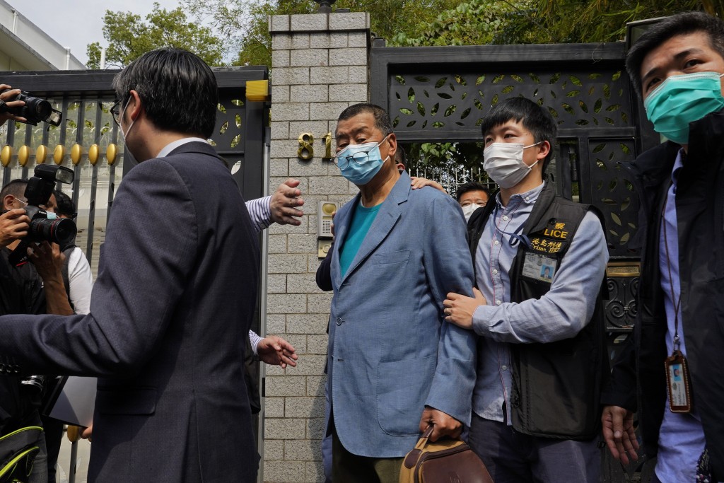 hartawan media hong kong ditahan sebar anti china