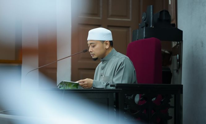 isteri ustaz wadi