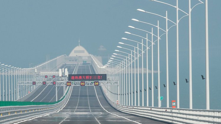 jambatan terpanjang hong kong zhuhai macau merentasi lautan