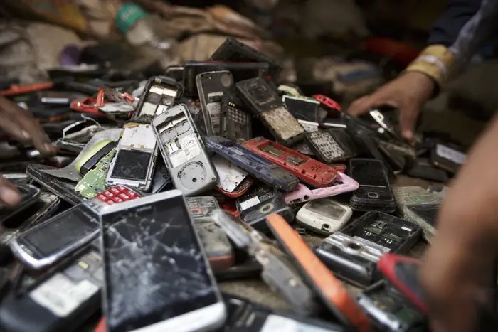 jangka hayat produk hasilkan sampah elektronik