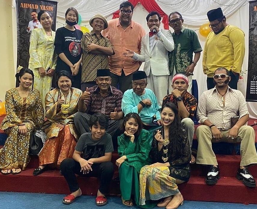 Pisang raya cast musikal kampong Pisang Musikal