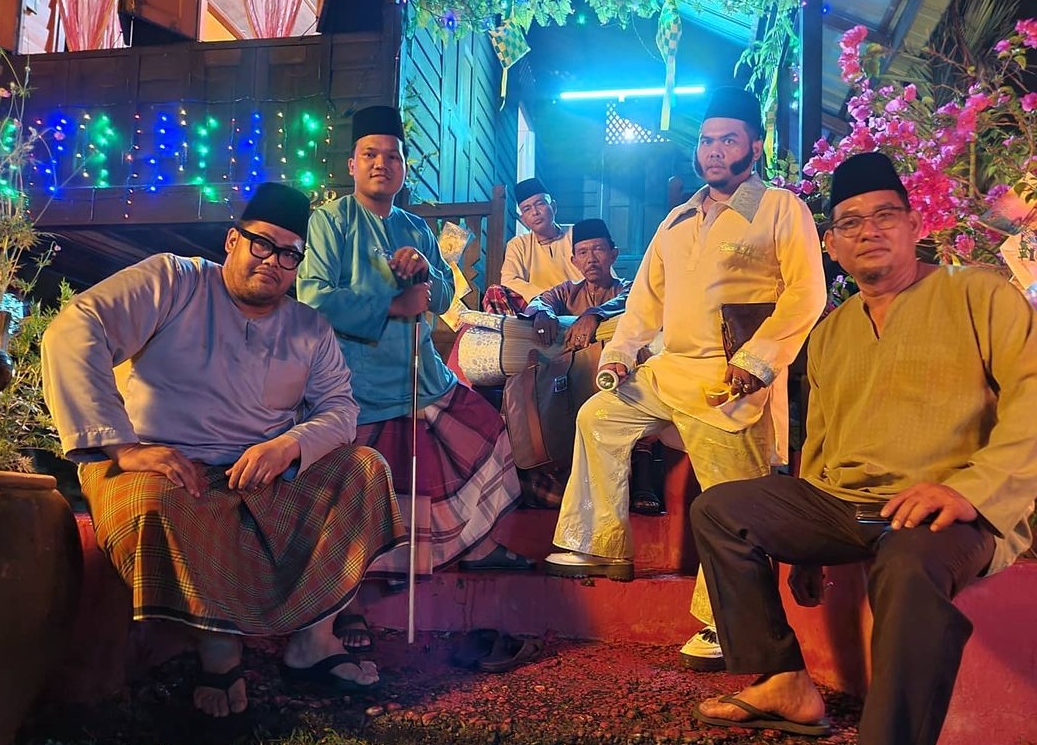 Musikal kampung pisang Kampong Pisang
