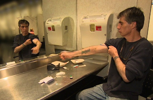 kanada sediakan bantuan pegawai kerajaan untuk suntik heroin 340