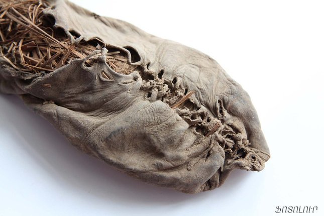 kasut paling tua dunia ditemui