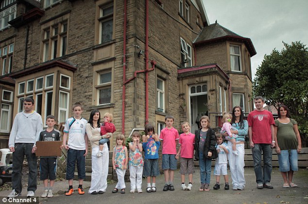 keluarga radford paling besar di united kingdom dengan 20 orang anak 8