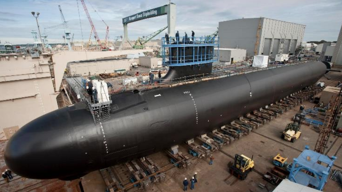 kos kapal selam nuklear