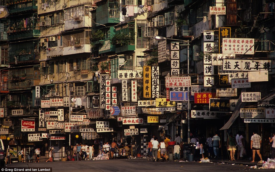 kowloon walled city 14