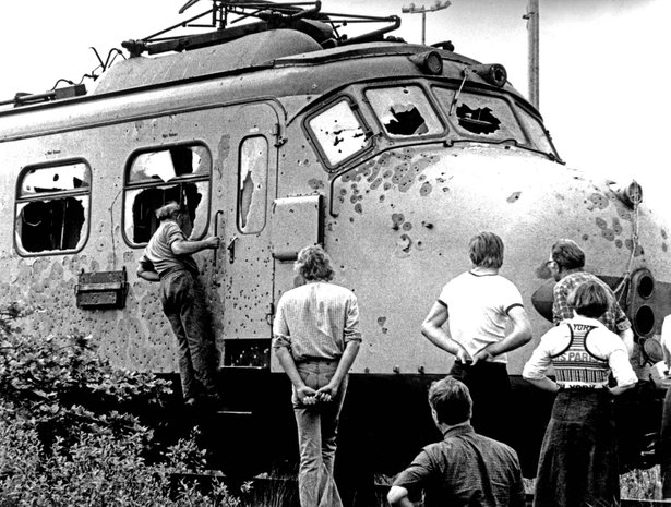krisis tebusan kereta api belanda 1975