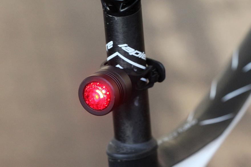 lampu belakang basikal