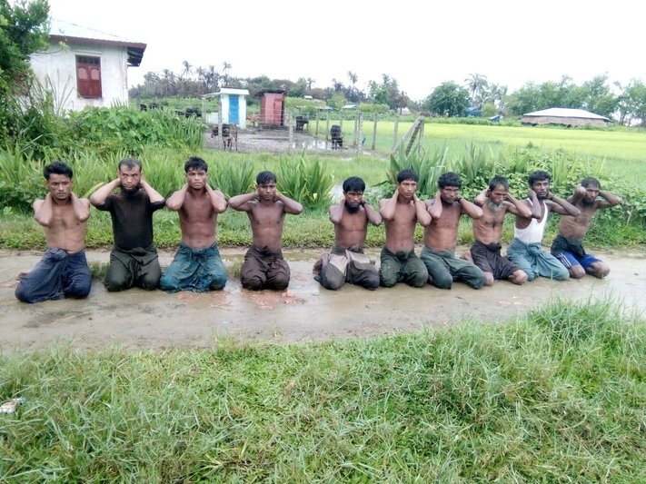 lelaki rohingya ditahan tentera tatmadaw