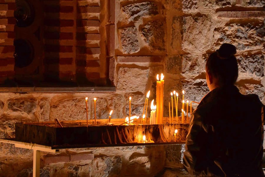 macedonia orthodox meraikan lilin