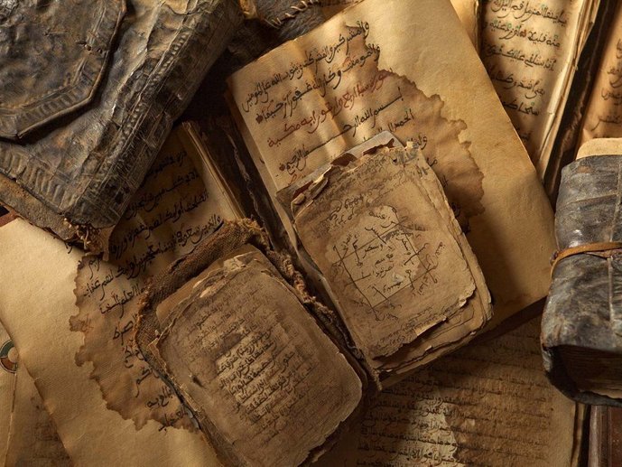 manuskrip lama bahasa arab