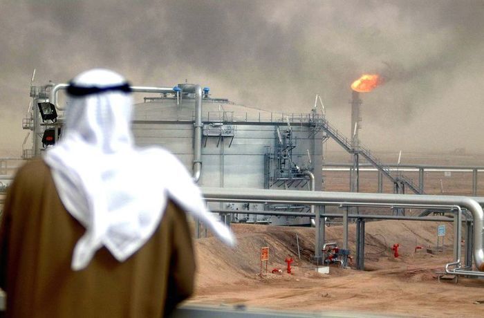 minyak arab saudi 392