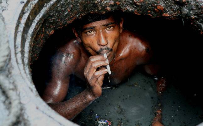 orang dalit kerja kotor