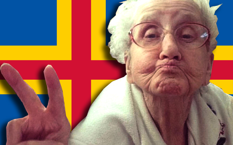 orang nordik gembira nenek peace happy