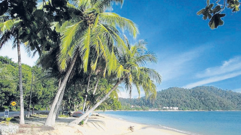 pangkor pulau bebas cukai menjelang suku ketiga tahun 2018 datuk seri dr zambry 1