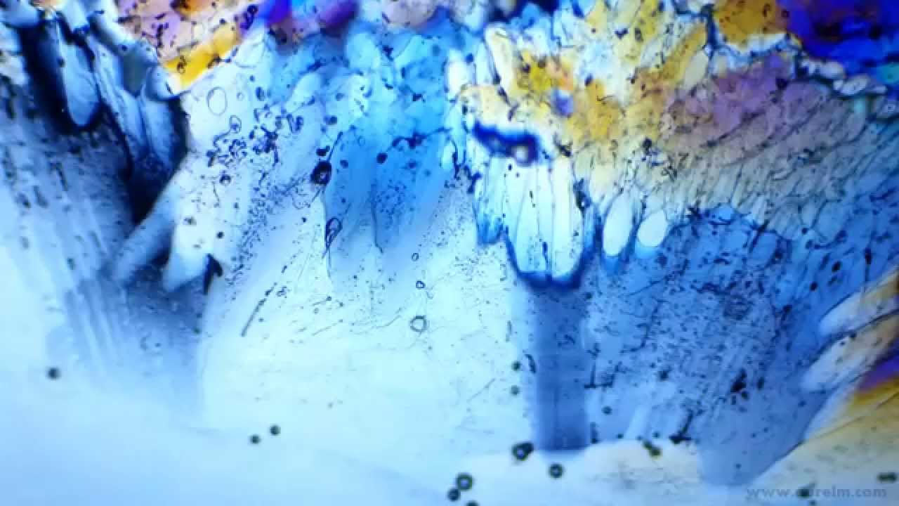 partikel ais bawah mikroskop