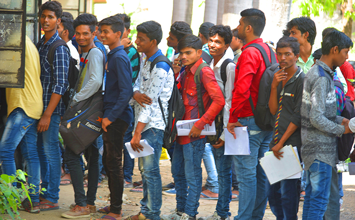 pelajar kejuruteraan di india