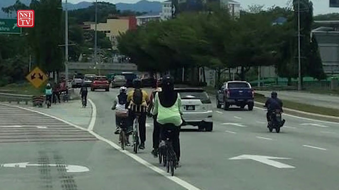 pengguna basikal bahayakan keselamatan