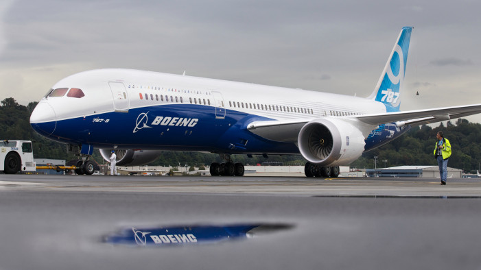 pesawat boeing 787 dreamliner