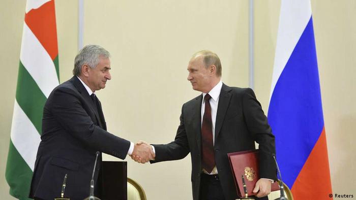 presiden russia bertemu presiden abkhazia