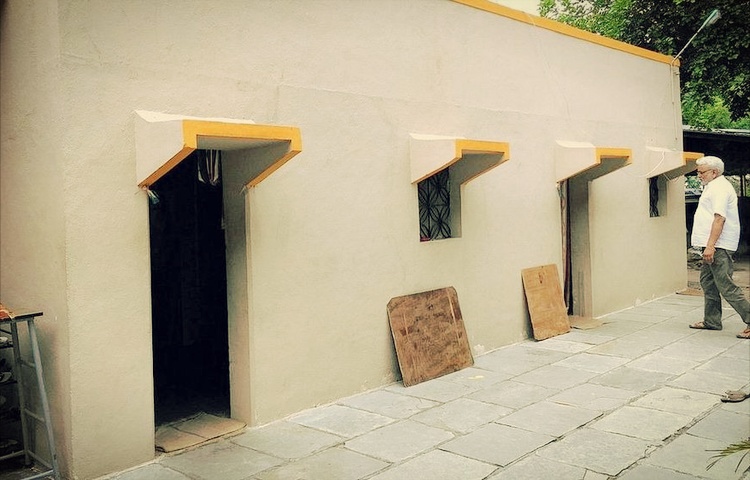 rumah shani shingnapur tanpa pintu