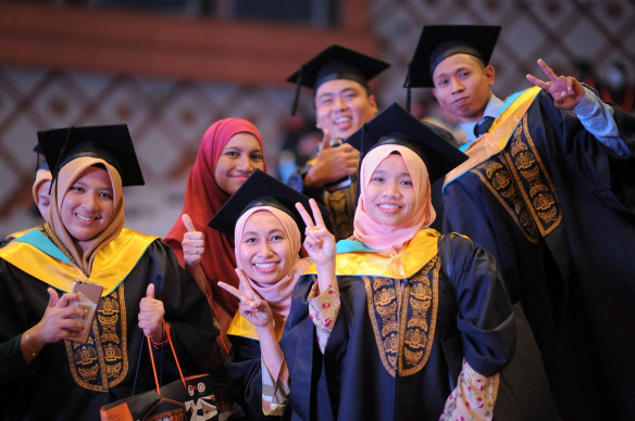 siswazah malaysia graduasi