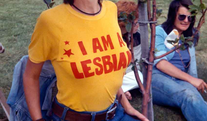 tshirt i am lesbian