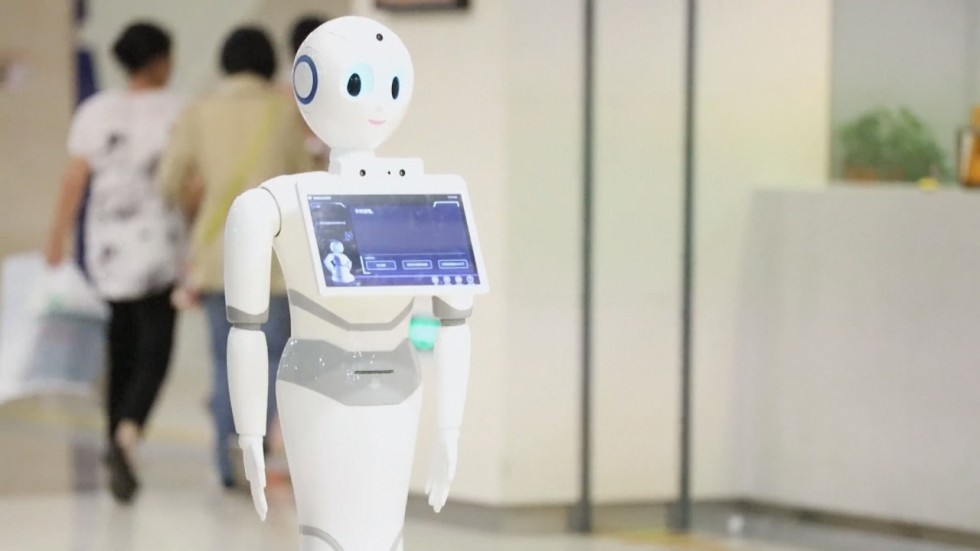 xiaoyi robot lulus ujian doktor made in china