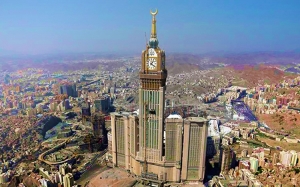 10 Bangunan Paling Besar Di Dunia