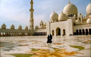 10 Masjid Terbesar Di Dunia
