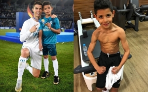 Anak Cristiano Ronaldo Berusia 7 Tahun 'Tayang Badan'