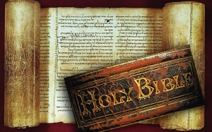 Sejarah Kitab Holy Bible & Sebab Mengapa Terdapat Versi Yang Berbeza-Beza