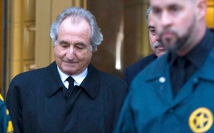 Bernie Madoff - Individu Penipu Dan "Otai" Ponzi Terbesar Di Dunia