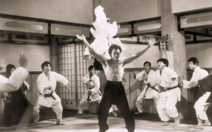 Pertarungan Bruce Lee Vs Wong Jack Man: Apa Sebenarnya Yang Terjadi?