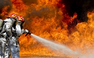 Kebakaran 2 Rumah di Bau, Lelaki Ditemui Rentung Dalam Tandas